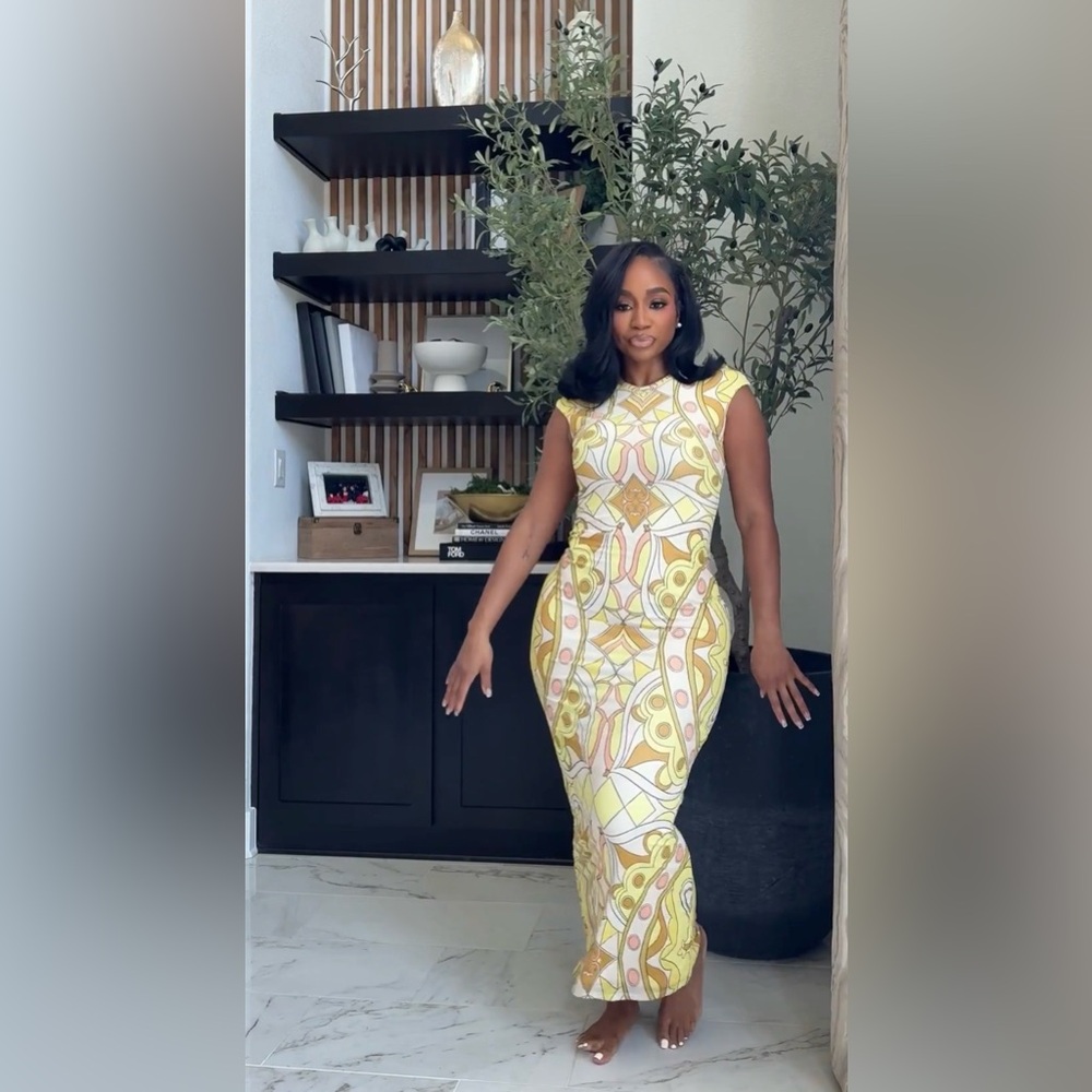 AFRM Yellow & White Patterned Cap-Sleeve Maxi Dress
